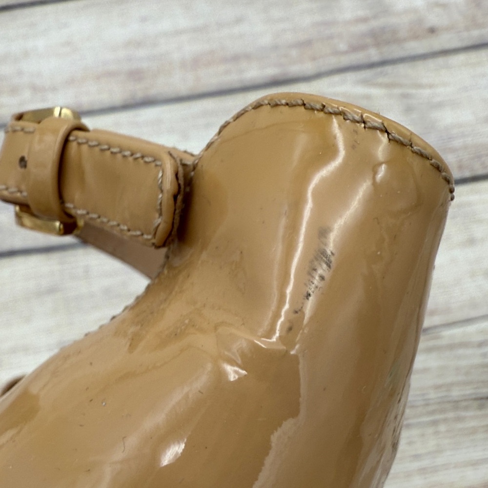 Tory Burch Tan Ankle Strap Block Heels - Picture 9 of 13